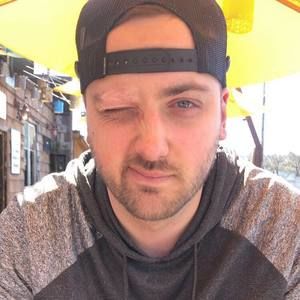 Meet your Posher, Justin